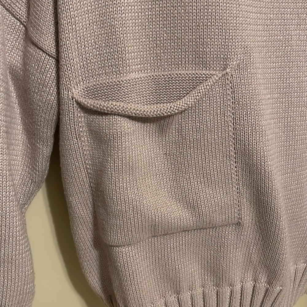 Cotton Sweater with pocket. Size X Large (fits like large) - Picture 3 of 8